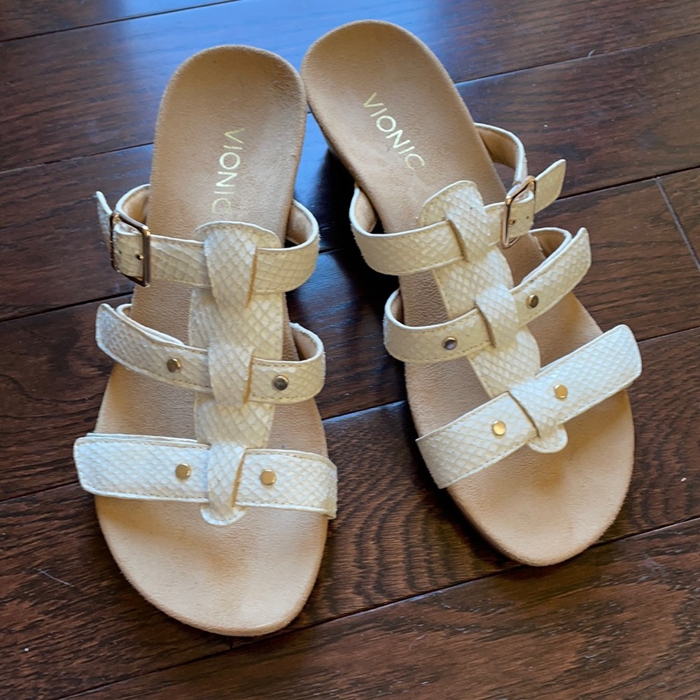 Slide wedge sandal Vionic “Radia” wide width, new!